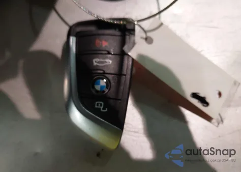 2021 BMW 228I Gran Coupe Sdrive z USA, uszkodzony, nr VIN WBA53AK09M7H54818